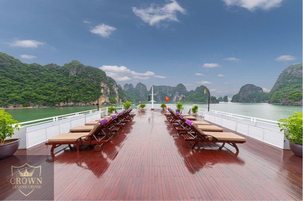 Crown Legend Cruise sundeck