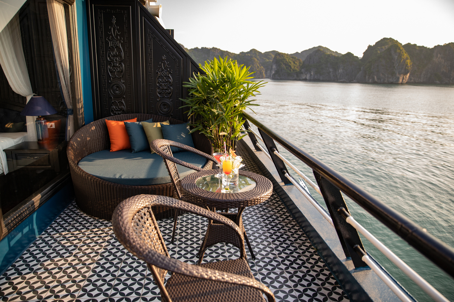 Rosy cruise balcony