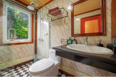Sunlight Premium Cruise bathroom