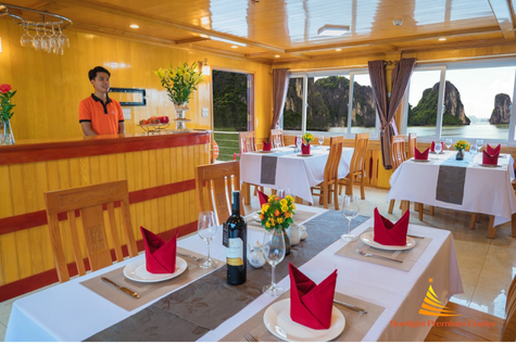 Sunlight premium cruise restaurant