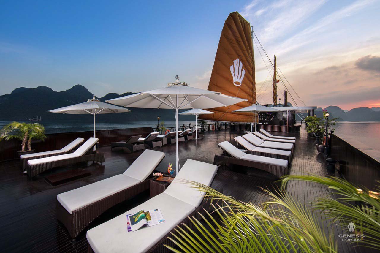 Genesis Regal Cruise sundeck