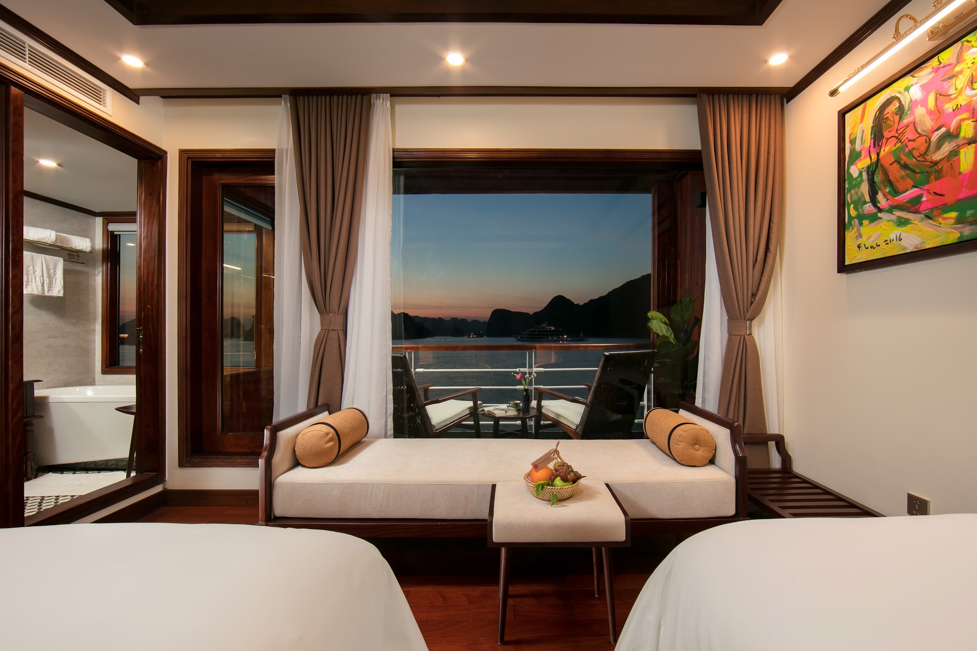 Heritage Cruise Binh Chuan cabin