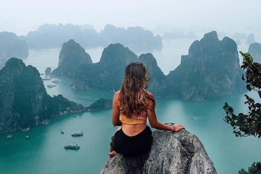 halong bay in december weather